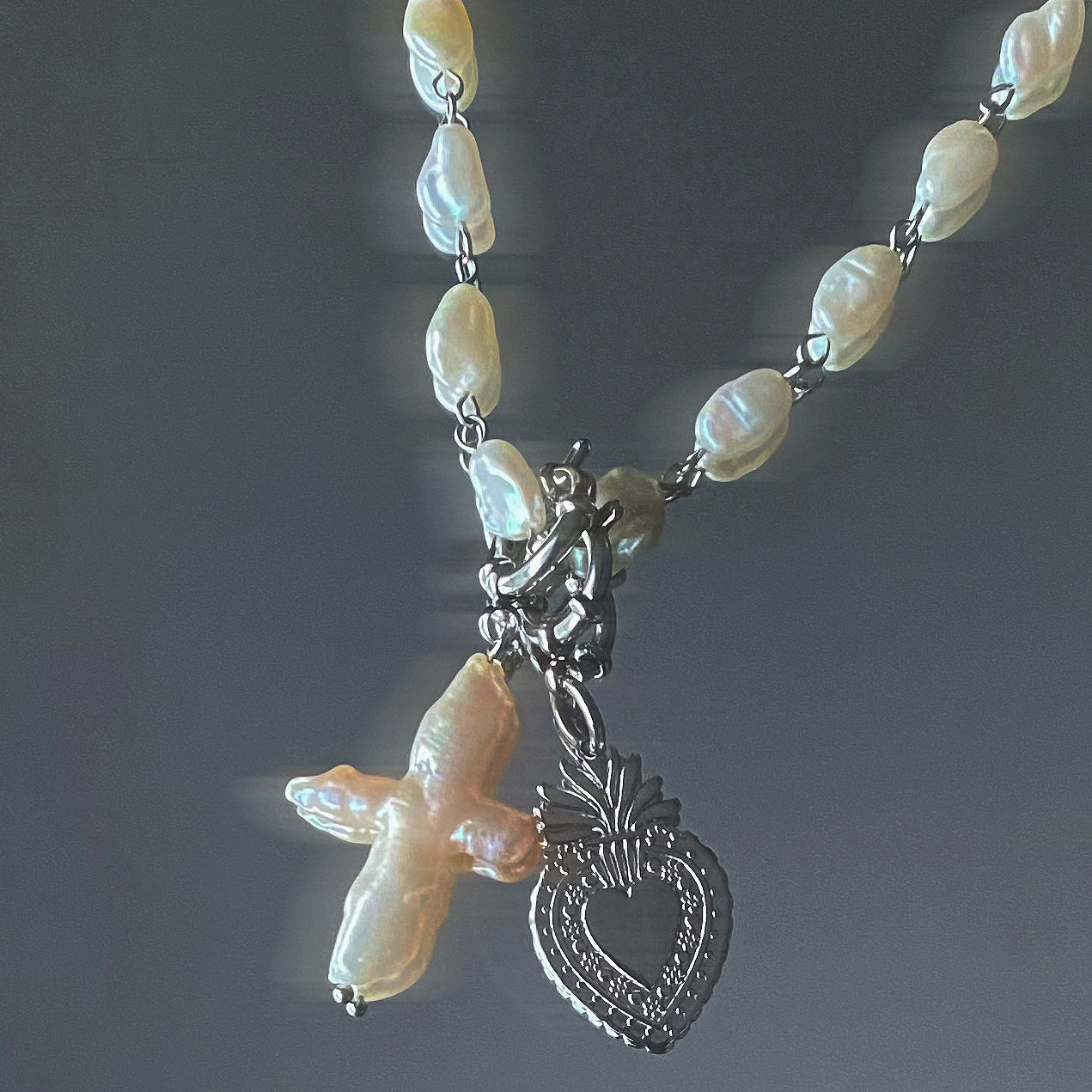 Love exposure fresh water pearl necklace