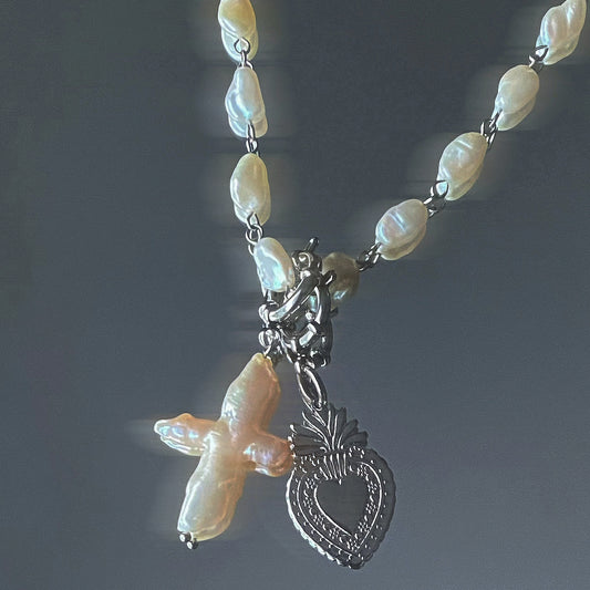 Love exposure fresh water pearl necklace